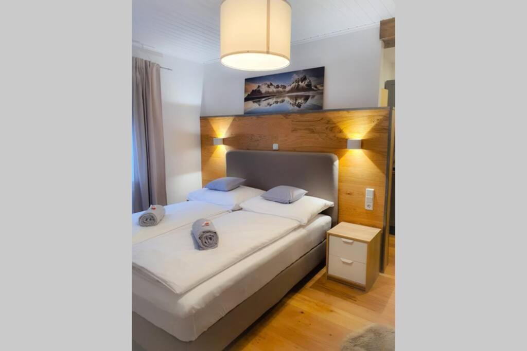 Tiny Kozma Apartment Bodensdorf Bagian luar foto