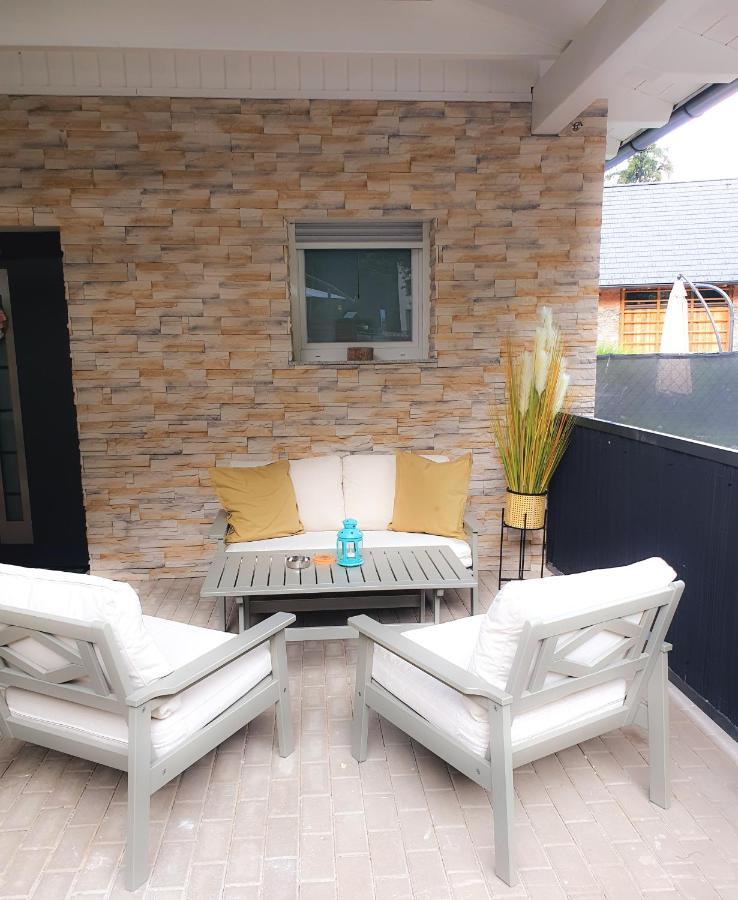 Tiny Kozma Apartment Bodensdorf Bagian luar foto