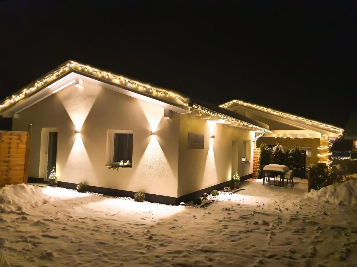 Tiny Kozma Apartment Bodensdorf Bagian luar foto